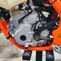 KTM exc 250 f valuto scambi con 300 2t pari condiz