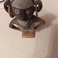 Statuetta in pietra scolpita di origine Berbera 