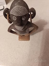 Statuetta in pietra scolpita di origine Berbera 