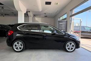 BMW - Serie 2 - 218d Active Tourer Advantage
