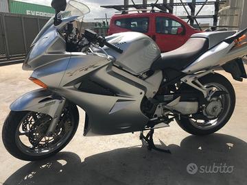 Honda VFR 800 - 2007