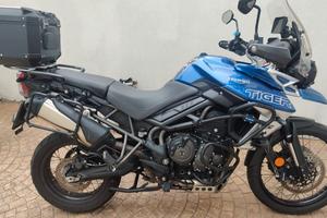 Triumph Tiger 800 xcx