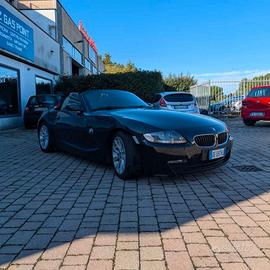 BMW Z4 Roadster 2.0i 150cv cambio manuale