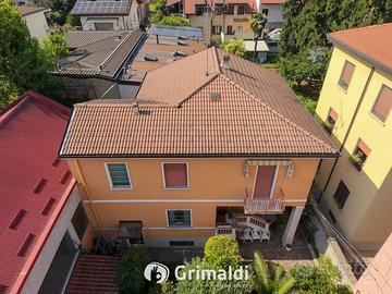 Appartamento Vedano al Lambro