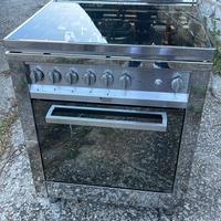FORNO CON PIANO COTTURA HOTPOINT ARISTON
