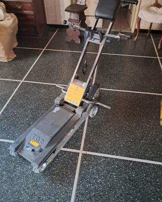 Montascale cingolato TGR JOLLY