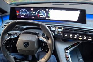 Peugeot 3008 GT - Solo 21.100 km - Full LED