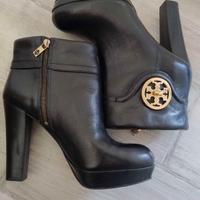 Stivaletti Tory Burch in pelle nera