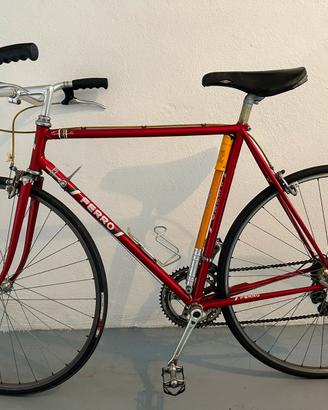 Bicicletta retrò corsa Eroica gruppo Campagnolo