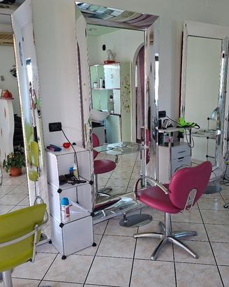 ARREDAMENTO PARRUCCHIERIA