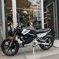 V moto super soco tc max lega
