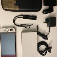 Switch Oled bianca + cover Tears of The Kingdom