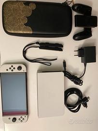Switch Oled bianca + cover Tears of The Kingdom