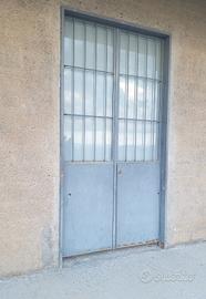 Porta in ferro a 2 ante 