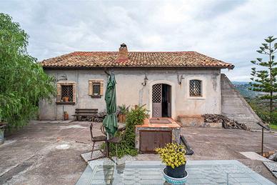 Rif.LF24- rustico santa maria di licodia