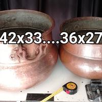 Due pentoloni di rame 