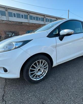 Ford Fiesta 1.4 tdci 
