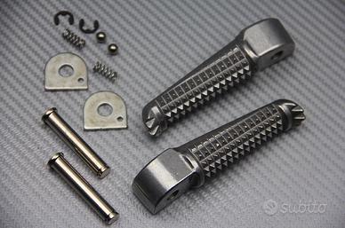 Poggiapiedi pedane posterior YAMAHA FJR TDM XJ XTZ