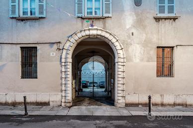 3 LOCALI A BRESCIA