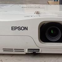 Videoproiettore Epson EB-S8 e schermo motorizzato