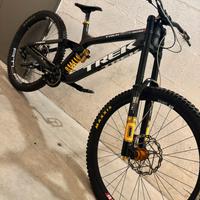 Trek session 9.9 c OHLINS Nuovissima  XL fino 1.85