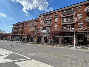 3 LOCALI A GENZANO DI ROMA