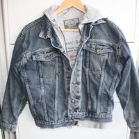 Giubbotto di jeans imbottito con felpa Levi's