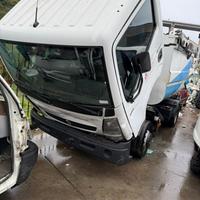 Ricambi nissan cabstar