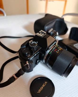 Yashica FX-3 Super 2000 + Obiettivo + Flash