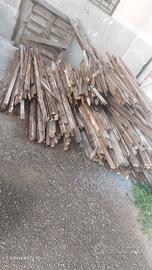 legno per stufa  e realizzazione di mensole a muro