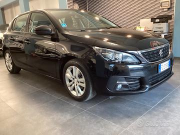 Peugeot 308 BlueHDi 130 S&S Business