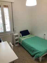 STANZA SINGOLA arredata 320 euro