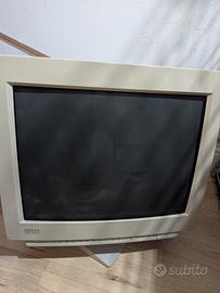 Monitor CRT Hitachi 