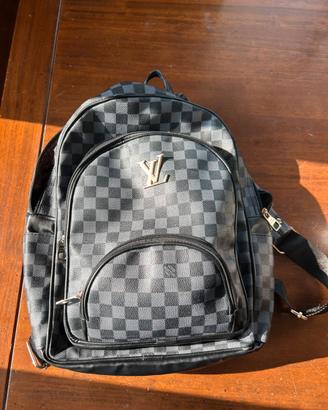 Zaino LV