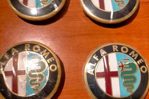 Coppetta coprimozzo Alfa Romeo