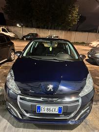 Peugeut 208 allure 1.4 diesel Ok neopatentati