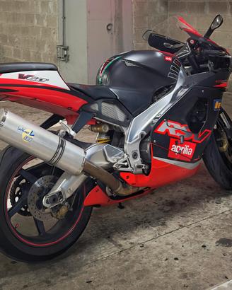 Aprilia RSV 1000 (Mille)