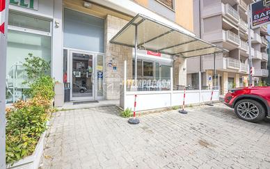 Tabaccheria a Tolentino 3 locali