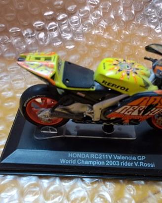 Honda Rc211v Valentino Rossi 2003