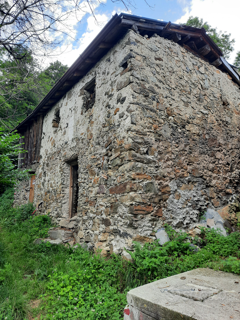 Rustico da ristrutturare Valtorta Bg - Vista 2