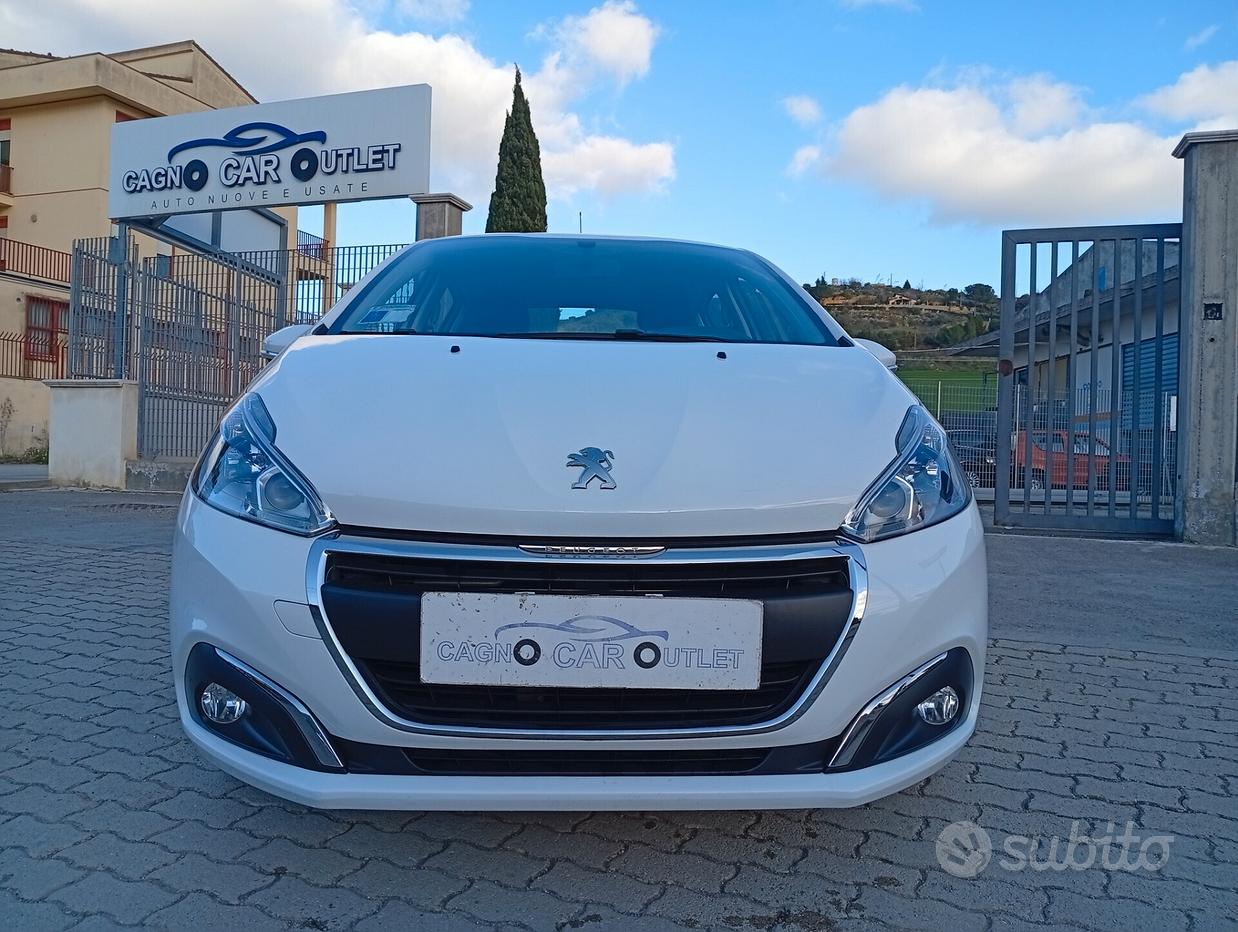 Peugeot 208 1° serie
