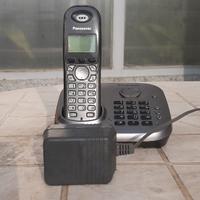 Cordless con base per effettuare chiamate