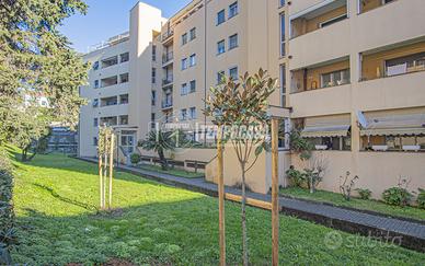 AMPIO 3 LOCALI CON TERRAZZO E POSTO AUTO