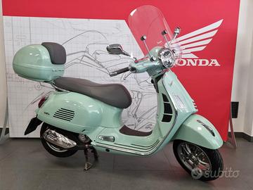 Piaggio Vespa 300 GTS - 2025- 8141 km