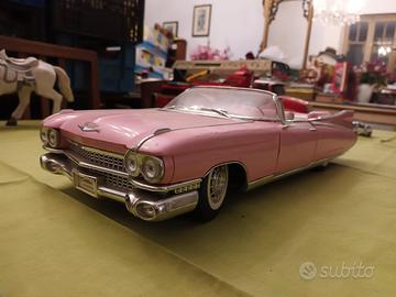 Maisto Collectible 1959 Cadillac Eldorado Biarritz