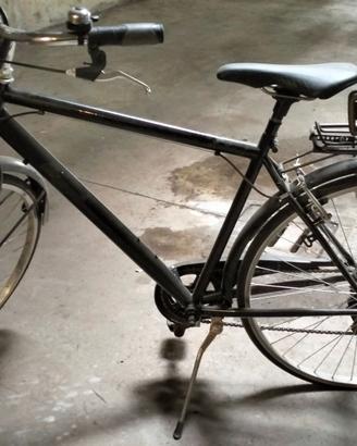 BICI DA 28 POLLICI RUOTE TUTTA DA REVISIONARE