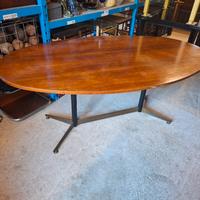 Tavolo design ovale RIMA