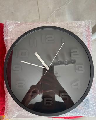 Orologio da parete nero moderno