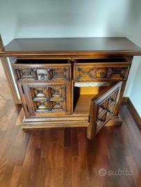 credenza in legno massello
