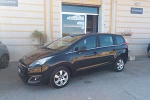 Peugeot 5008 1.6 HDi 115cv full optionals
